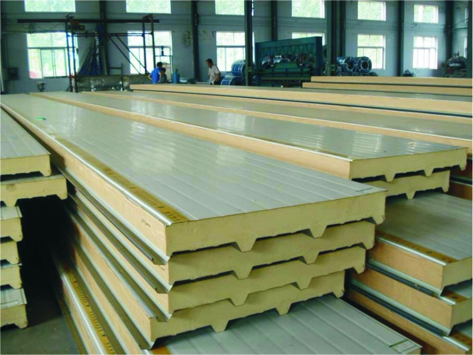 Sandwich insulation board material combinations